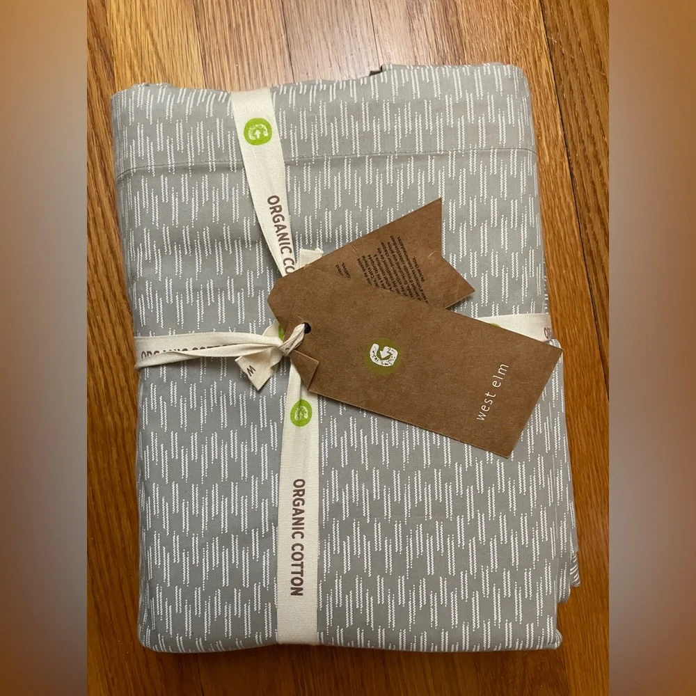 NWT West Elm Organic IKAT Stripe Cotton Queen Sheet Set Last set!